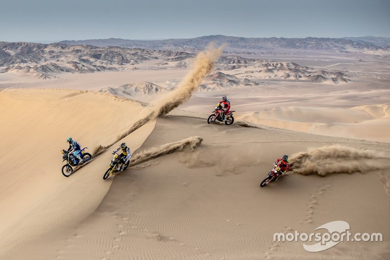 #4 Yamaha Official Rally Team: Adrien van Beveren, #47 Monster Energy Honda Team Honda: Kevin Benavides, #10 Monster Energy Honda Team Honda: José Ignacio Cornejo Florimo