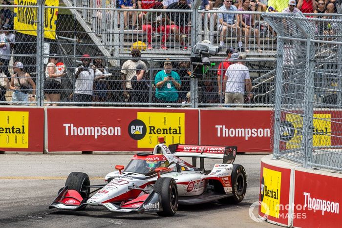 #51: Sting Ray Robb, Dale Coyne Racing con RWR Honda