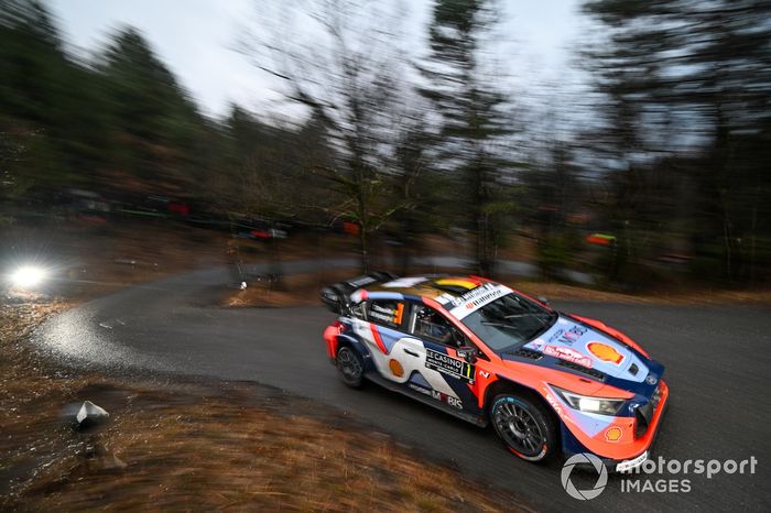 Thierry Neuville, Martijn Wydaeghe, Hyundai World Rally Team Hyundai i20 N Rally1