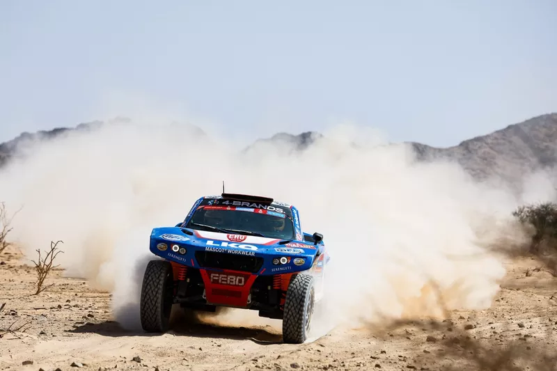 #237 Coronel Dakar Team Century: Tim Coronel, Tom Coronel
