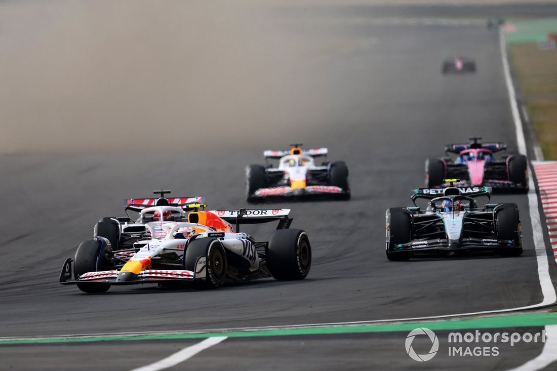 Andrea Kimi Antonelli, Mercedes, Esteban Ocon, Haas F1 Team, Yuki Tsunoda, RB F1 Team