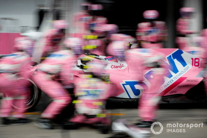 Lance Stroll, Racing Point RP20 pit stop