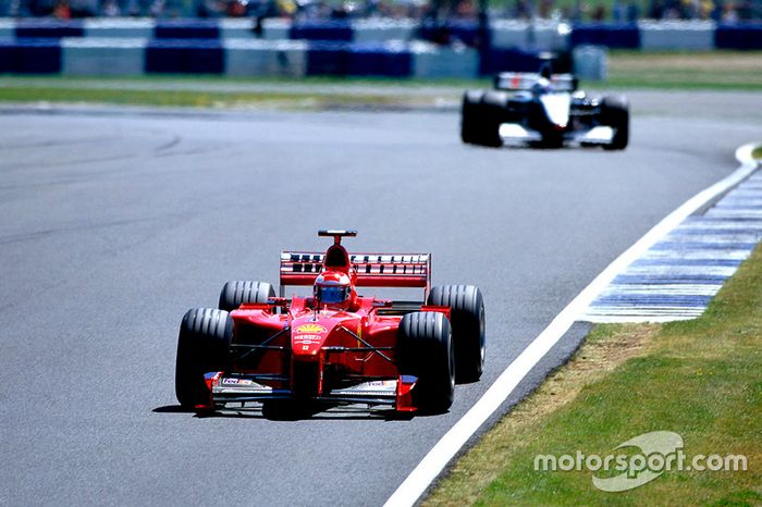 Más tarde, se anunciaba que Schumacher sería reemplazado por Mika Salo en las seis carreras restantes con Ferrari.