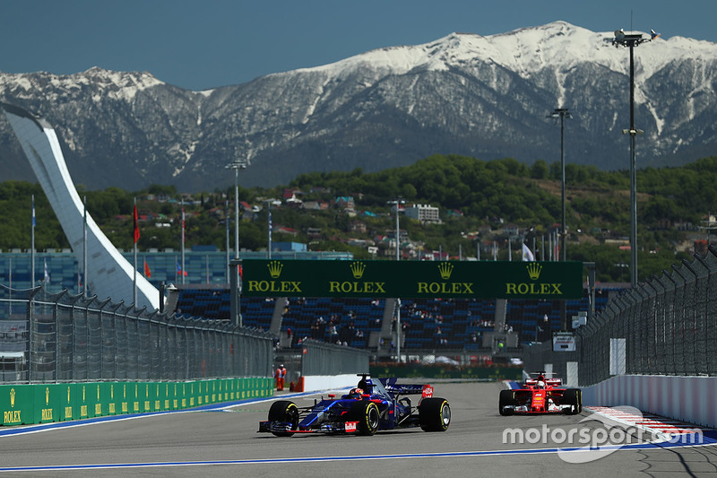 17. Daniil Kvyat, Scuderia Toro Rosso STR12