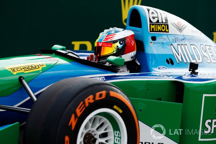 Mick Schumacher en el Benetton Ford B194