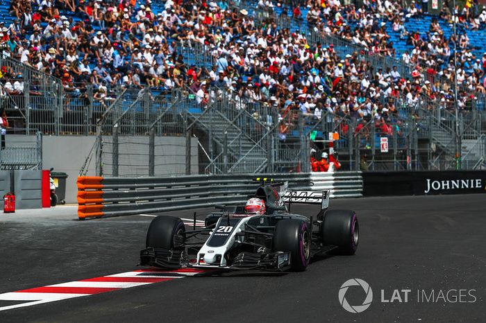 Kevin Magnussen, Haas VF-17