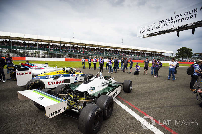 Altı tekerlekli Williams FW08, Williams FW11, Williams FW40