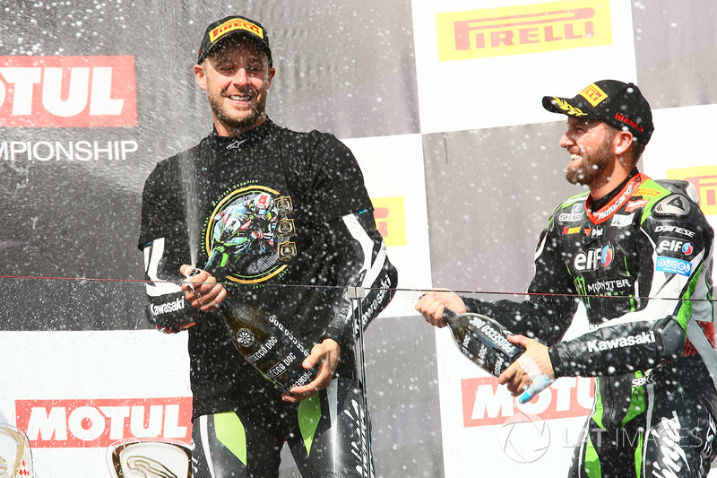 Jonathan Rea, Tom Sykes