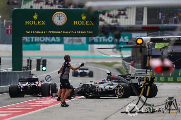 Romain Grosjean, Haas F1 Team VF-17