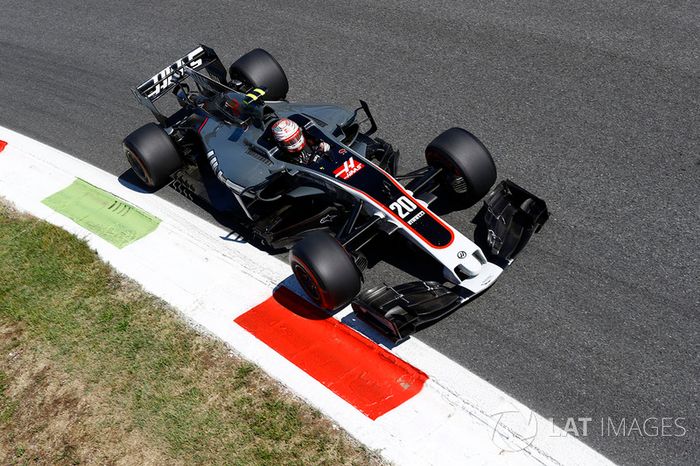 Kevin Magnussen, Haas F1 Team Team VF-17
