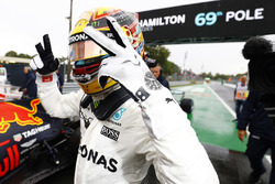 Володарь поулу Льюіс Хемілтон, Mercedes AMG F1