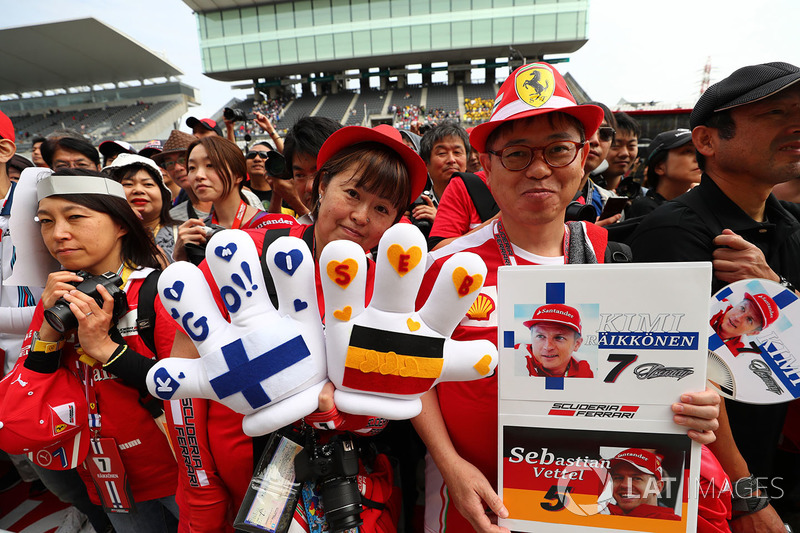 Ferrari fans