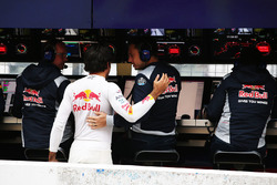 Карлос Сайнс-мол., Scuderia Toro Rosso, на командному містку