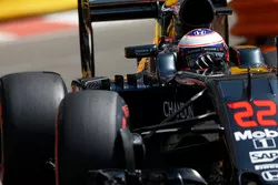 Jenson Button, McLaren MP4-31