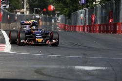 Carlos Sainz Jr., Scuderia Toro Rosso STR11