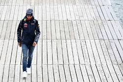 Даниэль Риккардо, Red Bull Racing покидает трассу