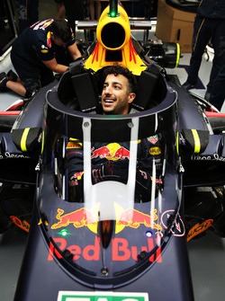 Daniel Ricciardo, Red Bull Racing RB12 mit dem Aero Screen