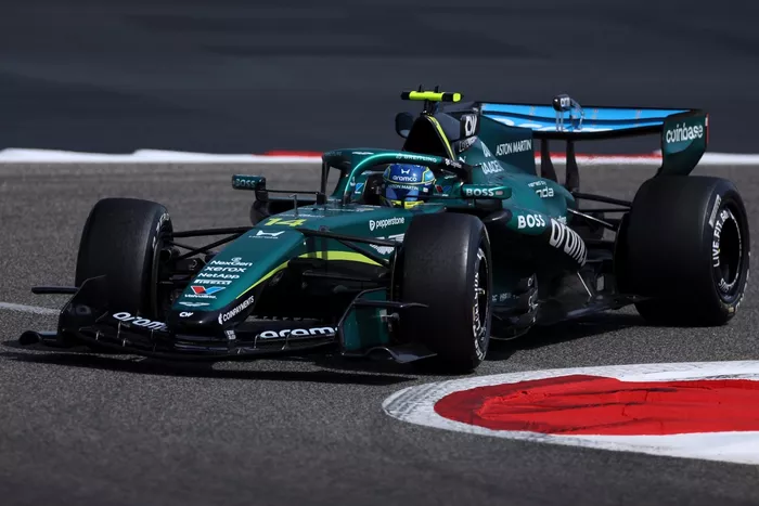 Fernando Alonso, Aston Martin Racing