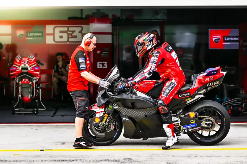 Michele Pirro, équipe Ducati