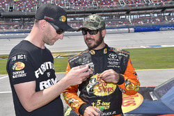 Cole Pearn, Martin Truex Jr., Furniture Row Racing, Toyota Camry Bass Pro Shops/5-hour ENERGY