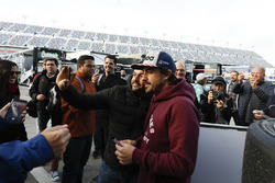 Fernando Alonso, United Autosports con fans