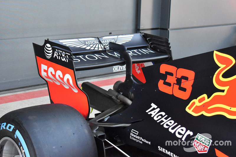 Red Bull Racing RB14 arka kanat