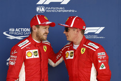 Sebastian Vettel, Ferrari, e Kimi Raikkonen, Ferrari