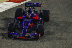 Карлос Сайнс-молодший, Scuderia Toro Rosso STR12