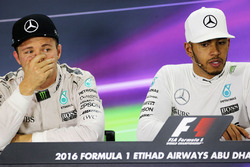Nico Rosberg, de Mercedes AMG F1 en la Conferencia de prensa de la FIA con equipo compañero a Lewis
