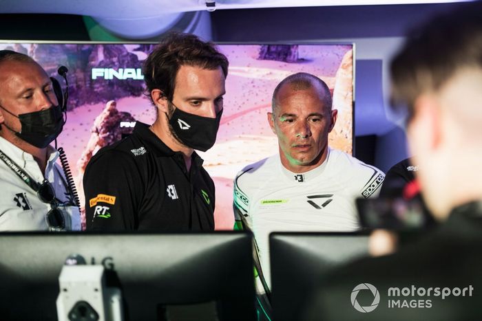 Stephane Sarrazin, Veloce Racing, en el centro de comando