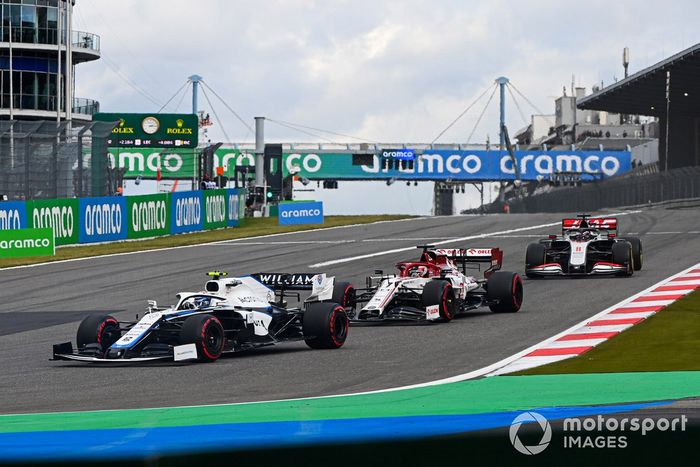 Nicholas Latifi, Williams FW43, Kimi Raikkonen, Alfa Romeo Racing C39, Romain Grosjean, Haas VF-20