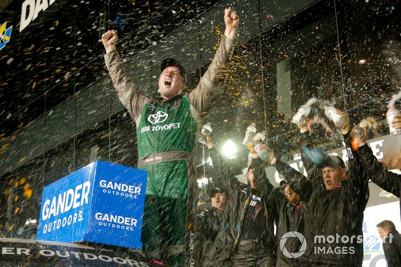 Austin Hill, Hattori Racing Enterprises, Toyota Tundra CHIBA Toyopet