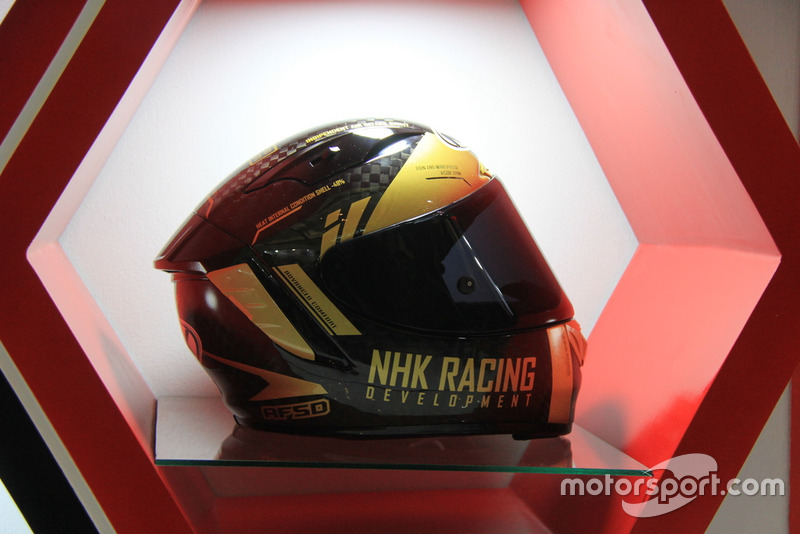 Helm NHK GP-R Tech