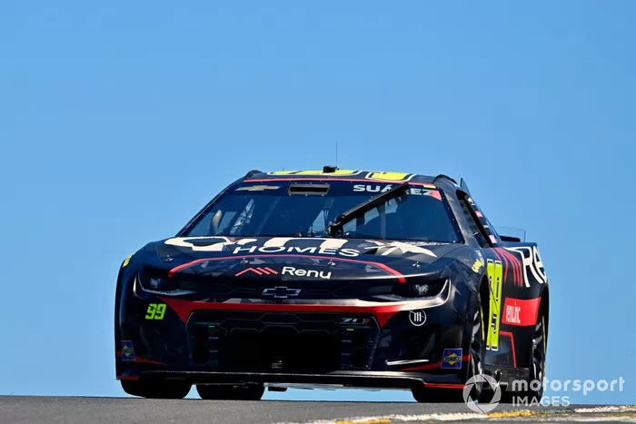 Daniel Suarez, TrackHouse Racing, Onx Homes / Renu Chevrolet Camaro