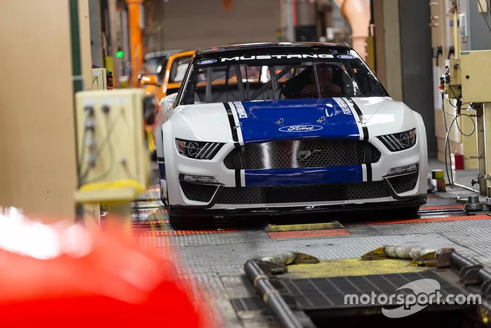 2019 Monster Energy NASCAR Cup Series Mustang