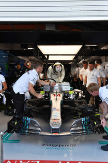 Lewis Hamilton, Mercedes-AMG F1 W09