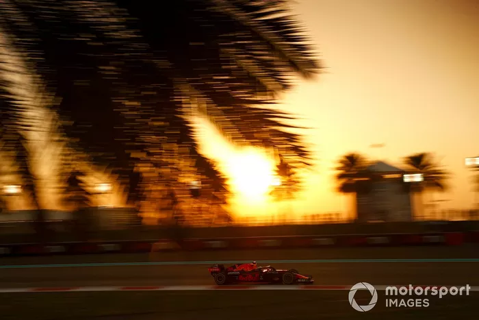 Max Verstappen, Red Bull Racing RB16B