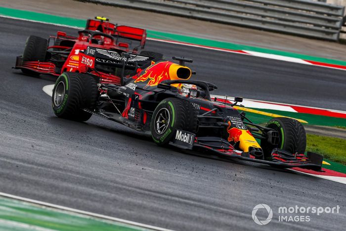 Max Verstappen, Red Bull Racing RB16, Charles Leclerc, Ferrari SF1000