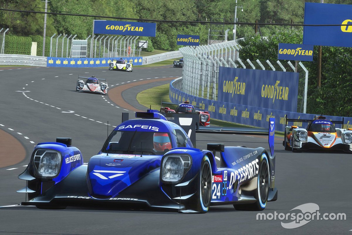 #24 Veloce Esports 1 Oreca 07 LMP2: Jean-Eric Vergne, Pierre Gasly, Jarno Opmeer, Isaac Gillissen