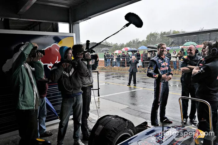 David Coulthard, Red Bull Racing, Autódromo de Tocancipá