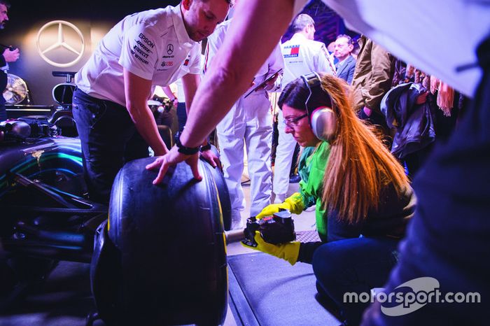 Espectáculo de la pista Tommy Hilfiger Drive