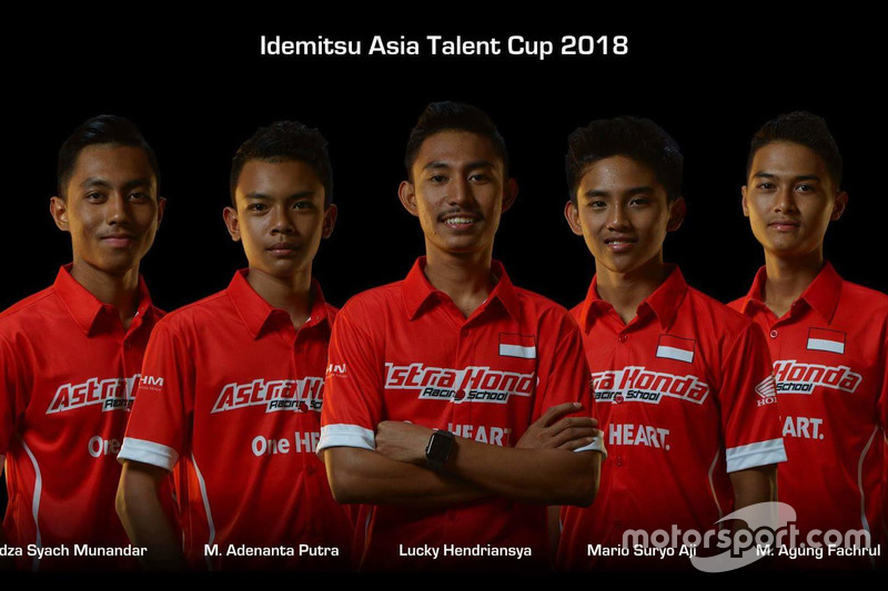 #4 Afridza Munandar, #16 Adenanta Putra, #13 Lucky Hendriansya, #7 Mario Suryo Aji, #22 Agung Fachrul