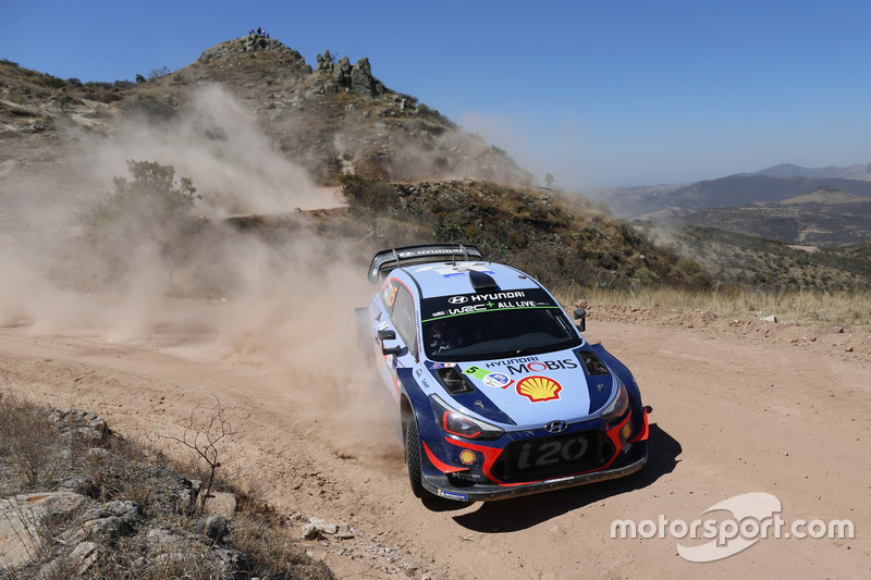 Thierry Neuville, Nicolas Gilsoul, Hyundai Motorsport Hyundai i20 Coupe WRC