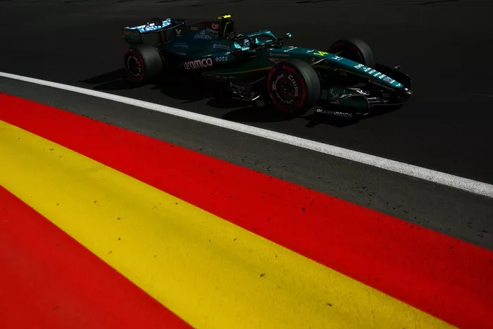 Fernando Alonso, Aston Martin