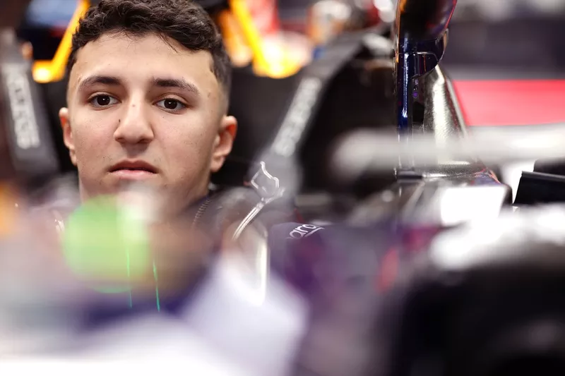 Isack Hadjar, Red Bull Racing