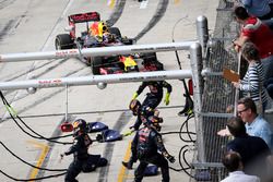 Red Bull no estaba listo para el pit stop de Max Verstappen, Red Bull Racing RB12