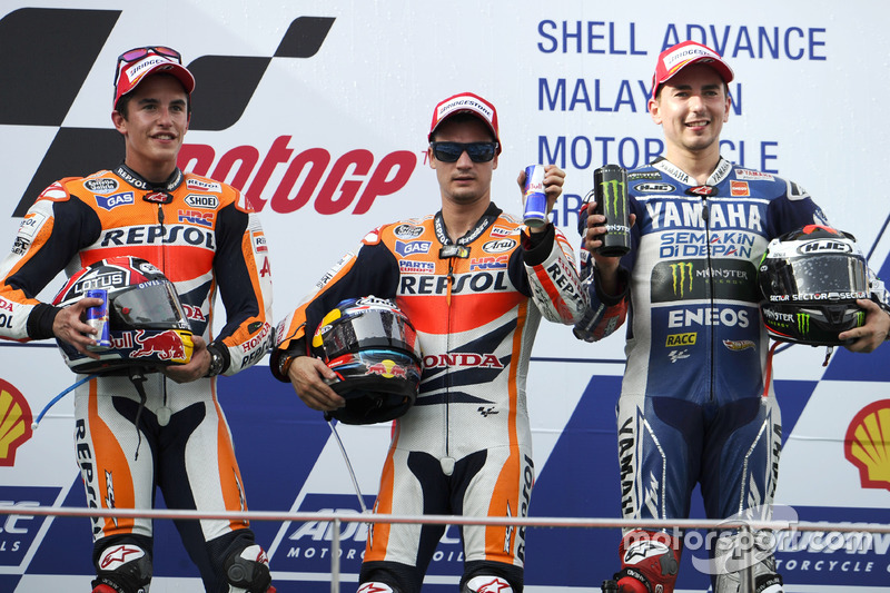 Podio: 1º Dani Pedrosa, 2º Marc Márquez; 3º Jorge Lorenzo