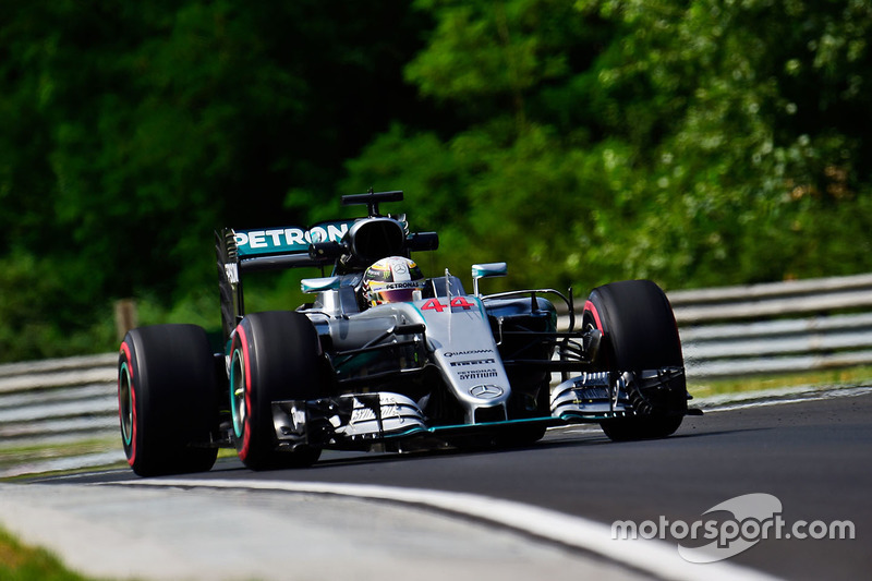 Lewis Hamilton, Mercedes AMG F1 W07 Hybrid