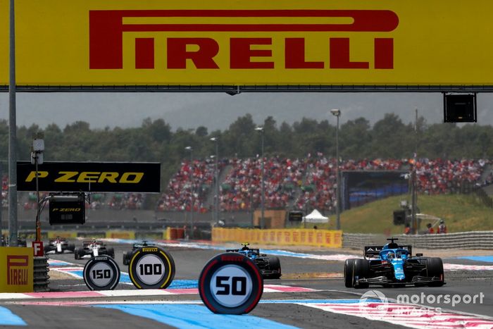 Fernando Alonso, Alpine A521, Esteban Ocon, Alpine A521