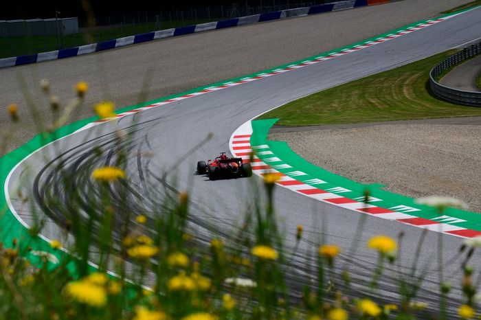 Charles Leclerc, Ferrari SF21